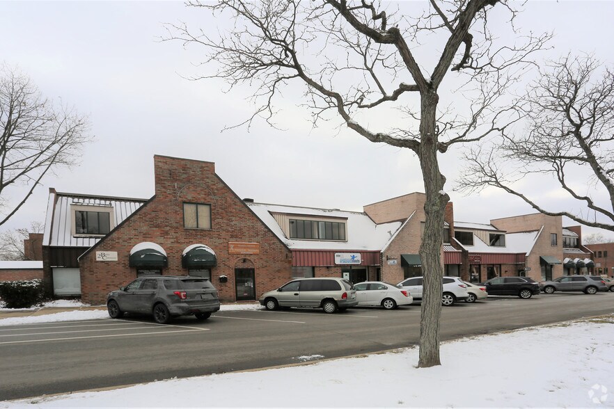 More Photos Of 2 Berea Commons, Berea Office For Lease