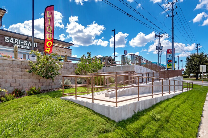 More Photos Of Hwy 151 & Military Dr W, San Antonio Unknown For Lease