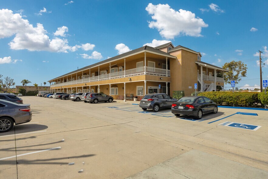 More Photos Of 408 S Beach Blvd, Anaheim Medical For Sale