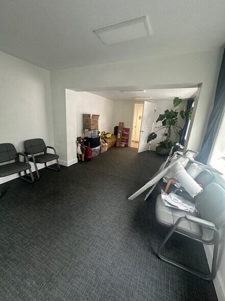 More Photos Of 9494 N Government Way, Hayden Office For Lease