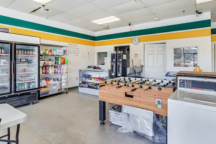 More Photos Of 1854 Terrell Mill Rd SE, Marietta Restaurant For Sale