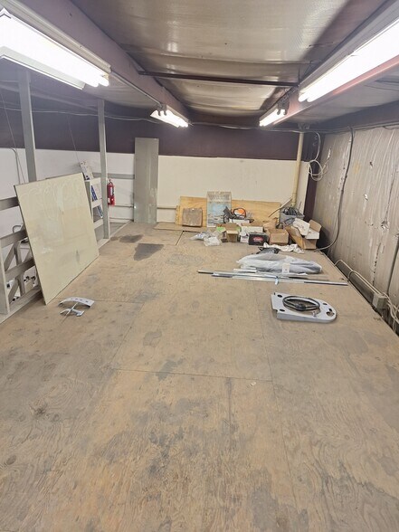 More Photos Of 4301-4303 12th Ave N, Fargo Service For Lease