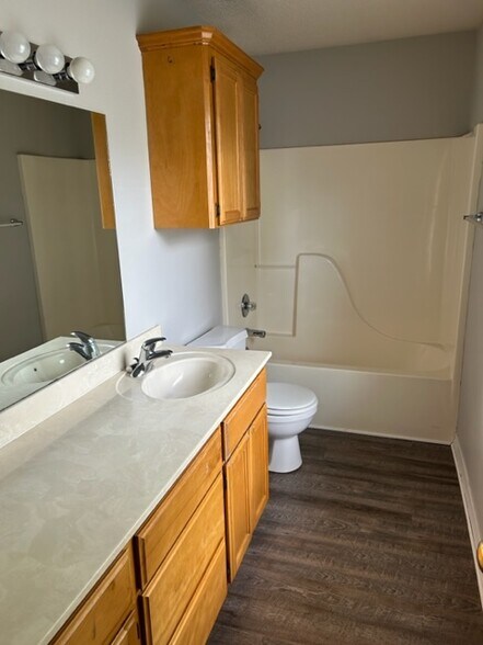 More Photos Of 701 Champion Pl, Texarkana Multifamily For Sale