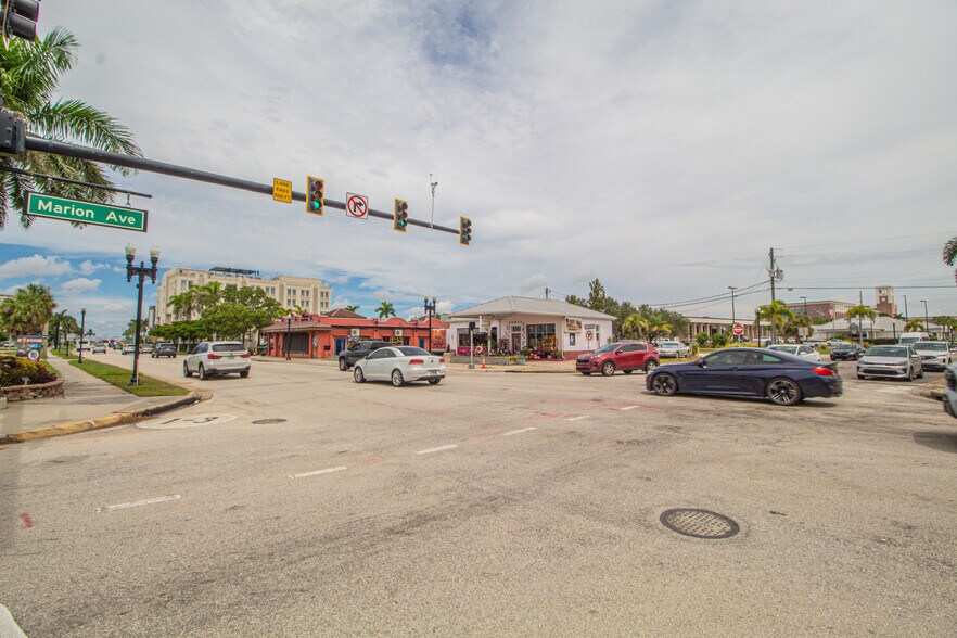 More Photos Of 108 E Marion Ave, Punta Gorda General Retail For Sale