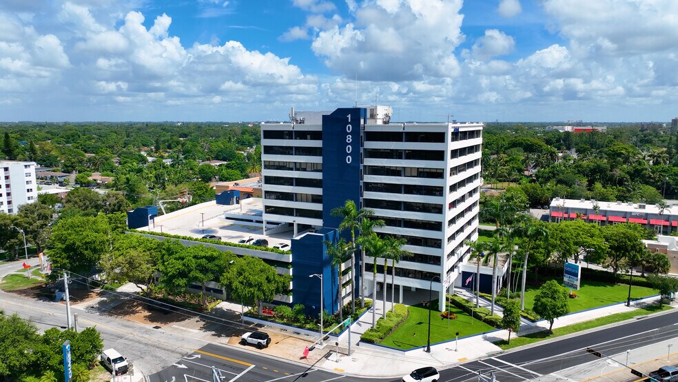 Primary Photo Of 10800 Biscayne Blvd, Miami Office For Lease