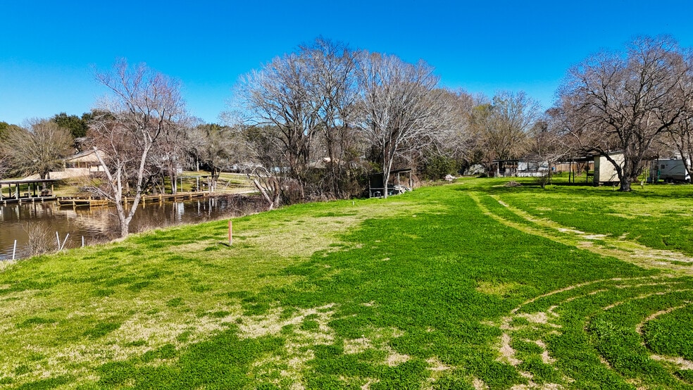 More Photos Of 116 Steinback Ave, Trinity Marina For Sale