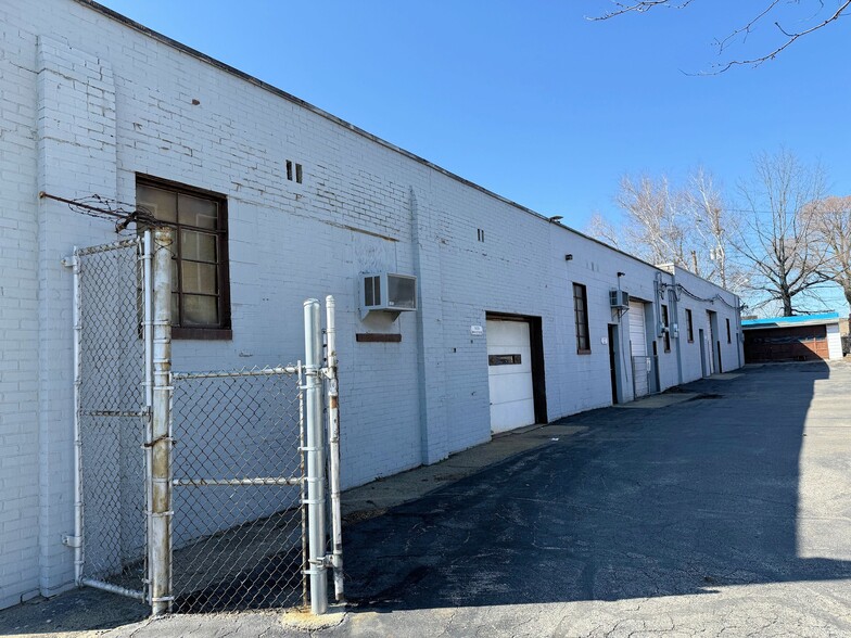 More Photos Of , Cleveland Unknown For Sale