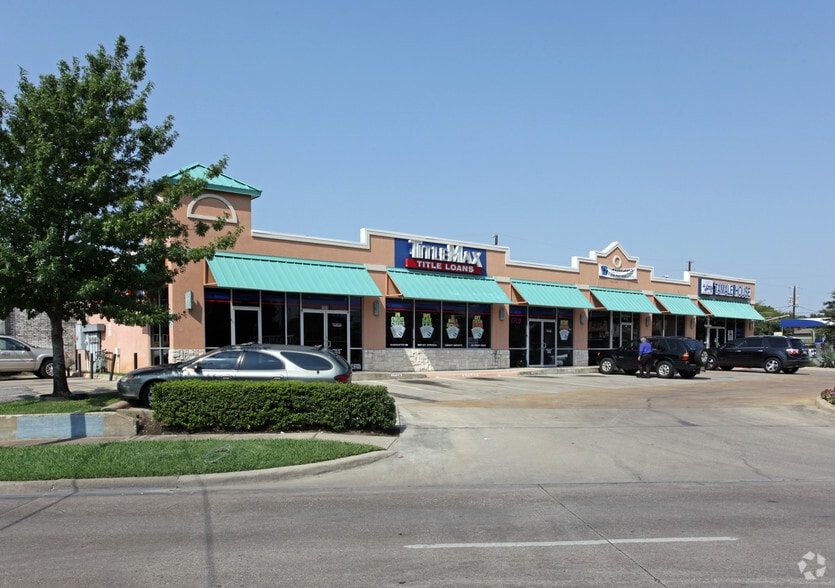More Photos Of 5006 Columbia Ave, Dallas Unknown For Lease