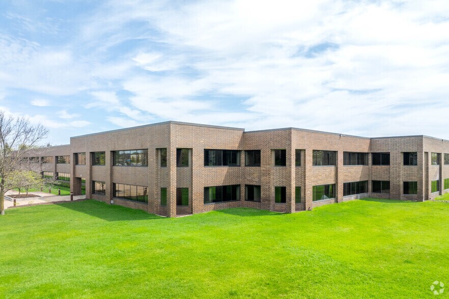 More Photos Of 10951 Bush Lake Rd, Bloomington Warehouse For Sale