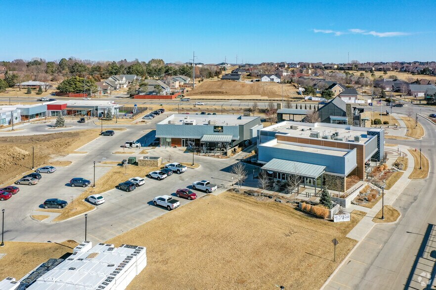 More Photos Of 5025 Lindberg St, Lincoln General Retail For Lease