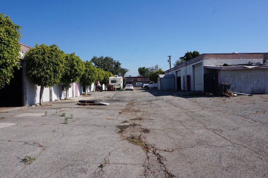More Photos Of 15251 Boyle Ave, Fontana Warehouse For Sale