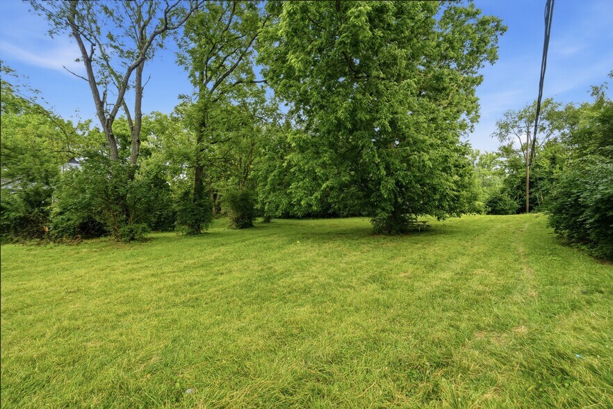 Primary Photo Of 1143 Towne St, Cincinnati Land For Sale