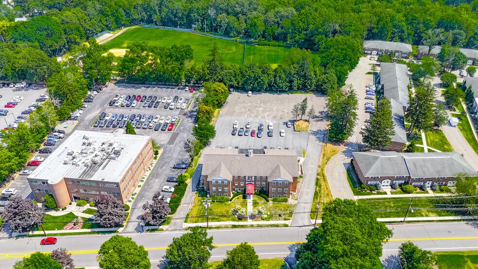 More Photos Of 50 S Franklin Tpke, Ramsey Medical For Lease