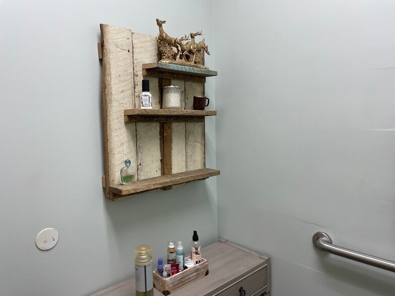 More Photos Of 331 Gambrills Rd, Gambrills Medical For Lease