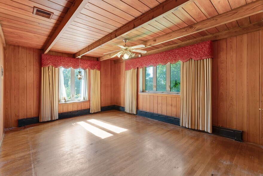 More Photos Of 3022 Whitehall Road, Norristown Land For Sale