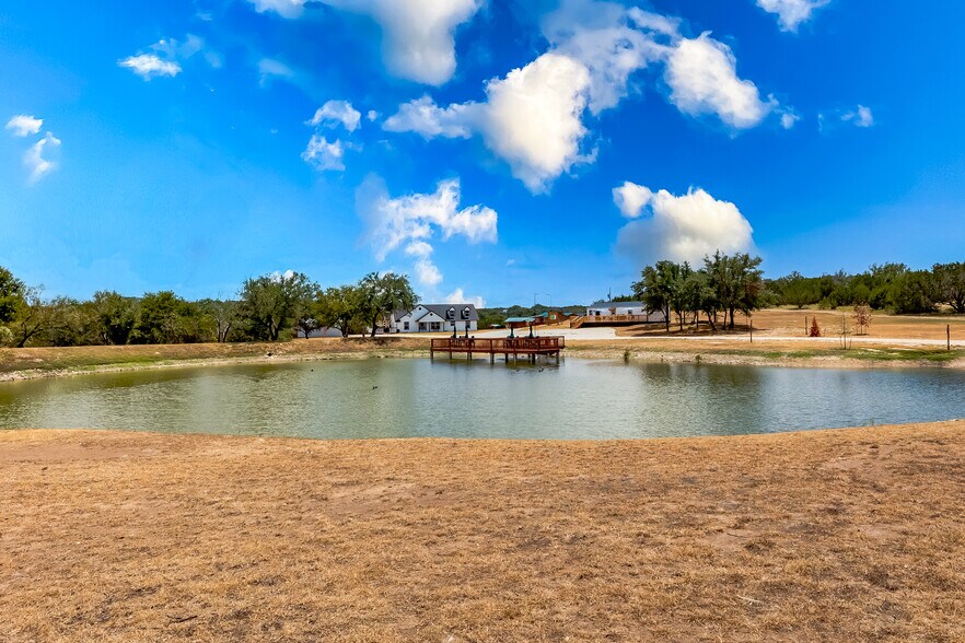 More Photos Of 200 King Ranch Rd, Gatesville Specialty For Sale