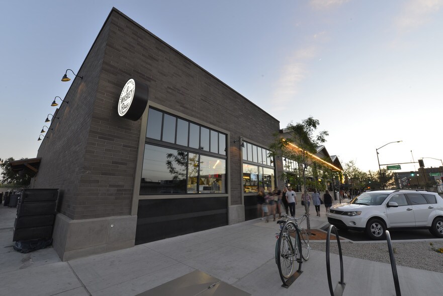 More Photos Of 323 N Gilbert Rd, Gilbert Restaurant For Sale