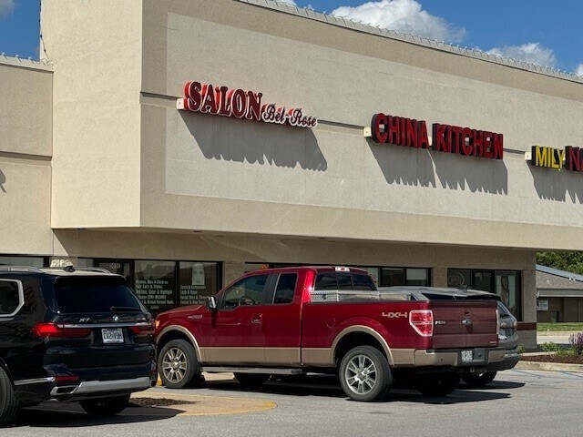 More Photos Of 405 E Nifong Blvd, Columbia Unknown For Lease