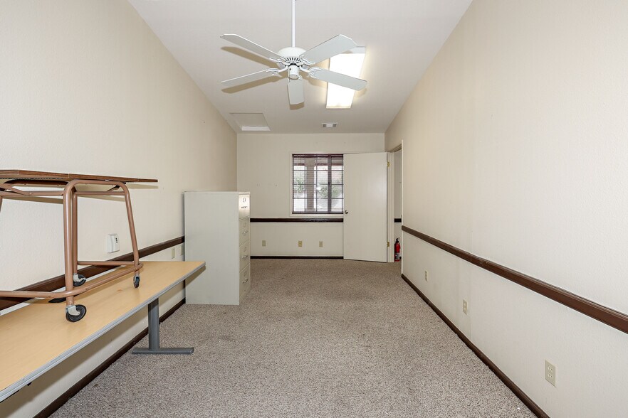 More Photos Of 5320 State Highway 49, Mariposa Office Residential For Sale