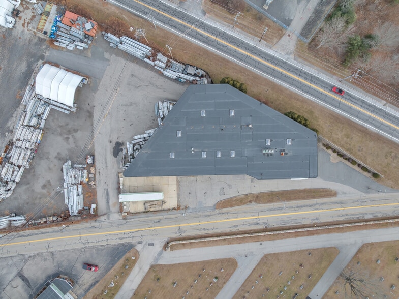 More Photos Of 2 Old Worcester Rd, Webster Warehouse For Sale