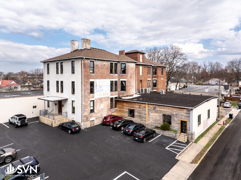 Primary Photo Of 333 E Short St, Lexington Office For Lease