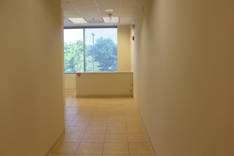 More Photos Of 21785 Filigree Ct, Ashburn Medical For Lease