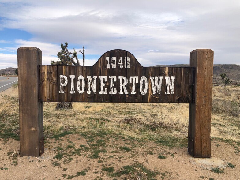 Primary Photo Of Roy Rogers Rd, Pioneertown Land For Sale