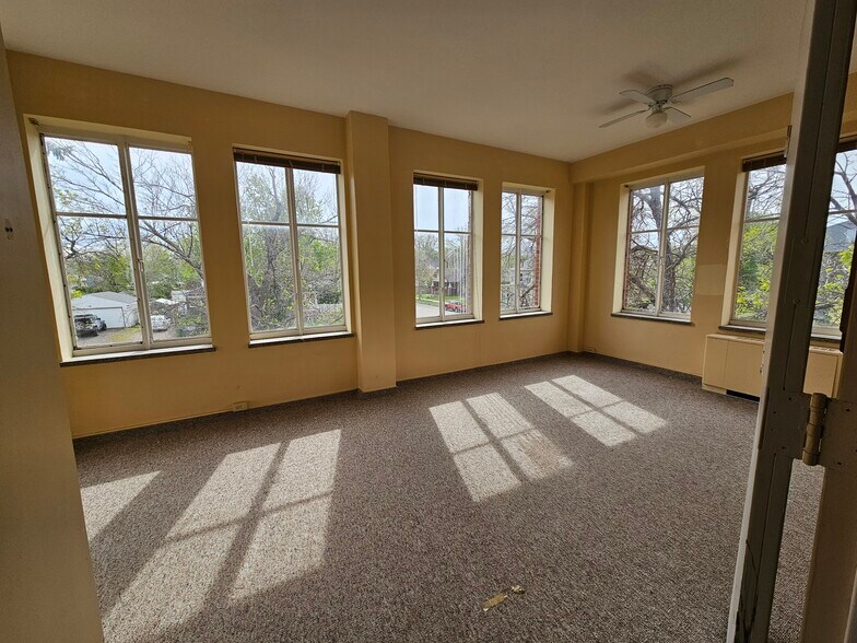 More Photos Of 1109 6th Ave N, Great Falls Assisted Living For Sale