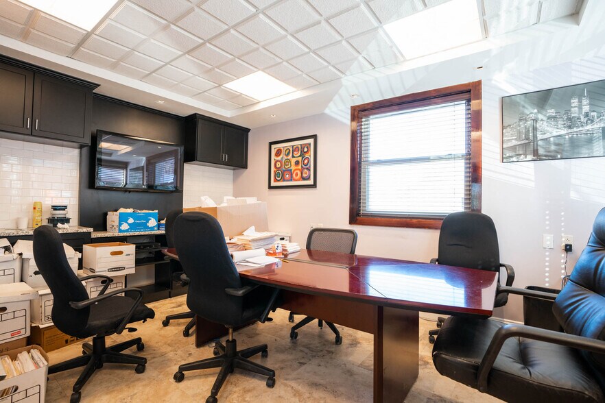 More Photos Of 99 Lafayette Ave, White Plains Light Manufacturing For Sale