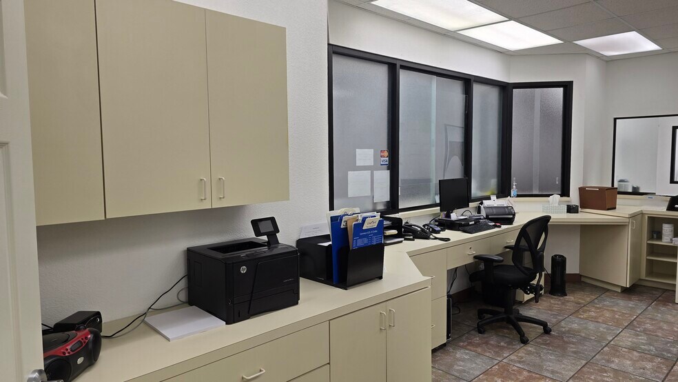 More Photos Of 3180 Central Mall Dr, Port Arthur Medical For Sale