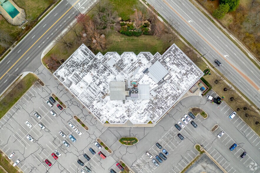 More Photos Of 6700 Antioch Rd, Overland Park Office For Lease