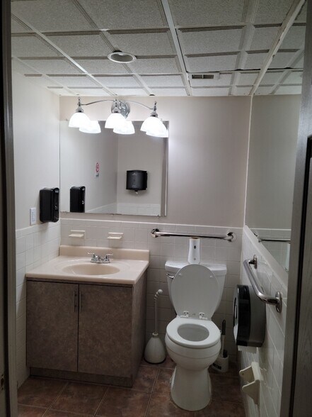 More Photos Of 8708 Justice Ave, Elmhurst Apartments For Sale