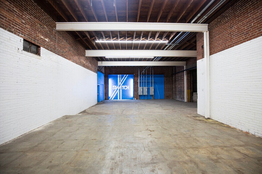 More Photos Of 1318 1st Ave N, Birmingham Light Distribution For Sale