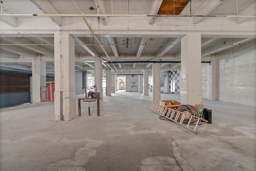More Photos Of 800-810 Traction Ave, Los Angeles Office For Sale