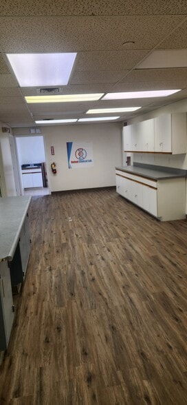 More Photos Of 4859 Dover Center Rd, North Olmsted Medical For Lease