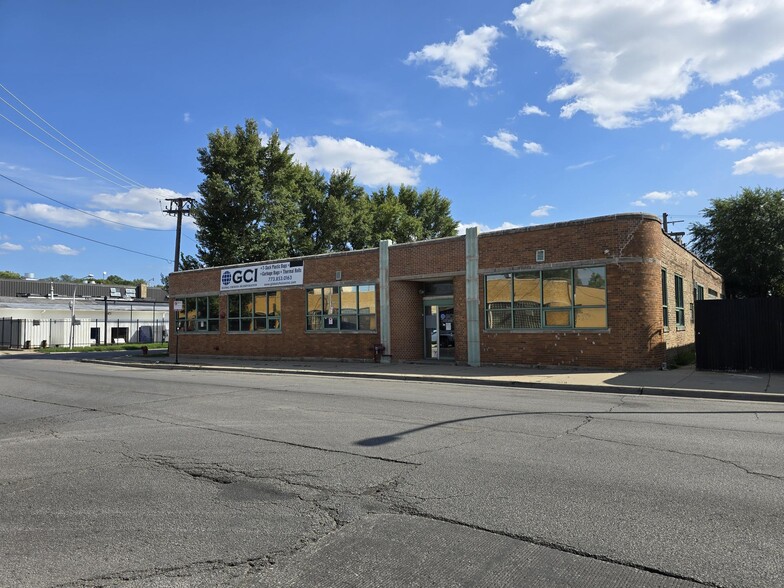More Photos Of 4535 W Addison St, Chicago Warehouse For Sale