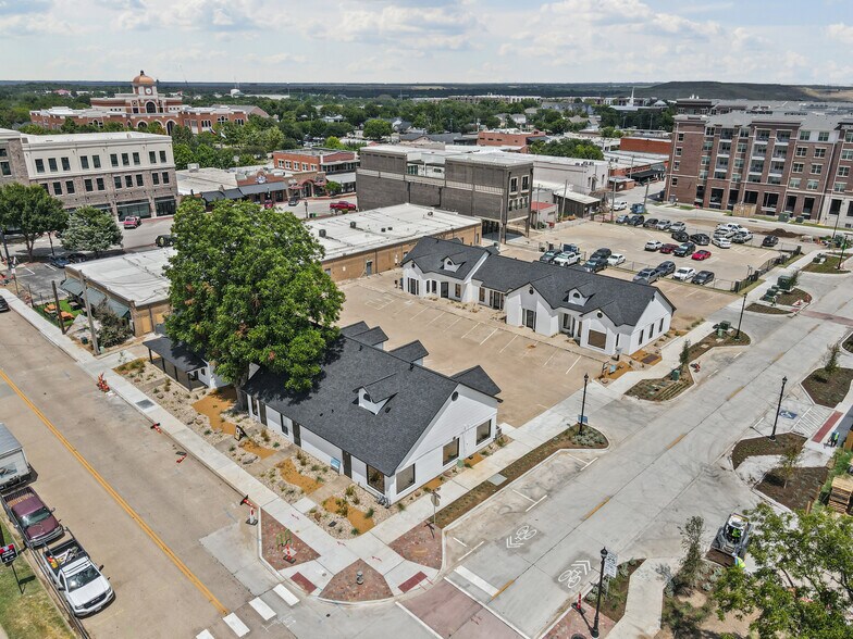 More Photos Of , Lewisville Office For Sale