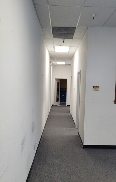 More Photos Of 7950 Redwood Dr, Cotati Storefront Retail Office For Lease