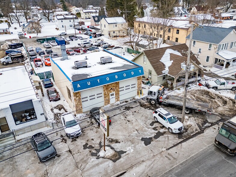 More Photos Of 226 W Street Rd, Warminster Auto Repair For Sale
