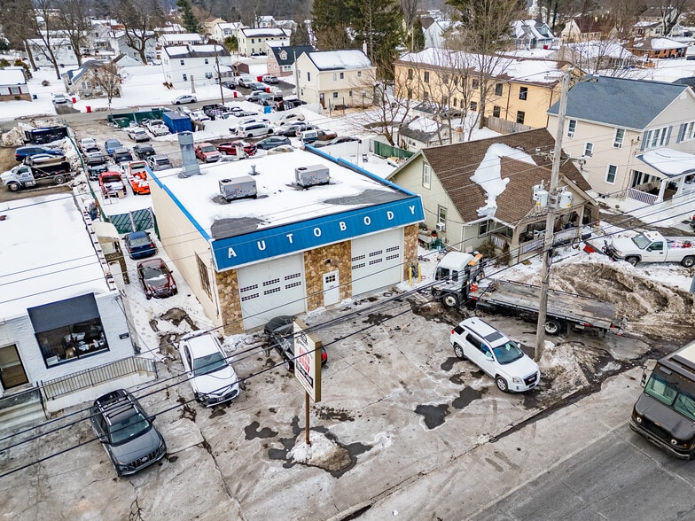 More Photos Of 226 W Street Rd, Warminster Township Auto Repair For Sale