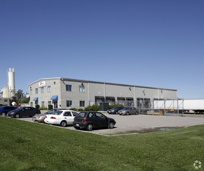 Primary Photo Of 2 Betomat Ct, Caledon Warehouse For Lease
