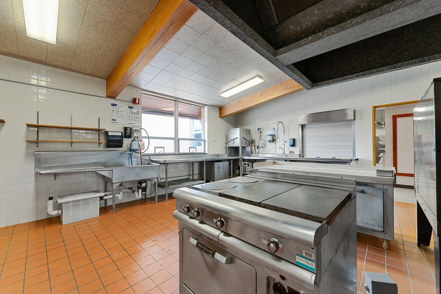 More Photos Of S5864 State Highway 23, Loganville Light Distribution For Sale