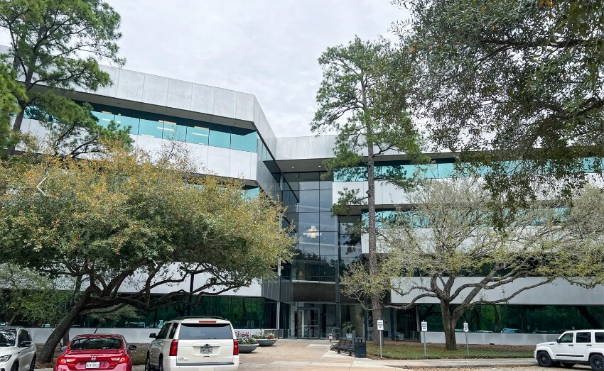 More Photos Of 1610 Woodstead Ct, The Woodlands Office For Lease