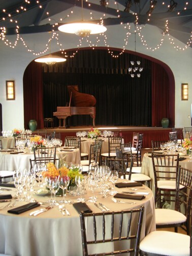 More Photos Of 1650 Mountain Blvd, Oakland Lodge Meeting Hall For Sale