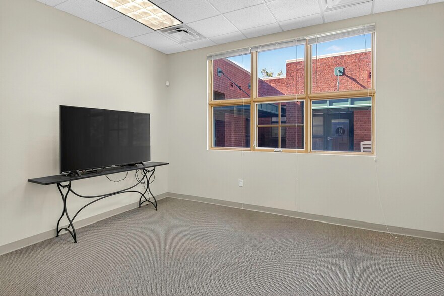 More Photos Of 88 Inverness Cir E, Englewood Office For Sale