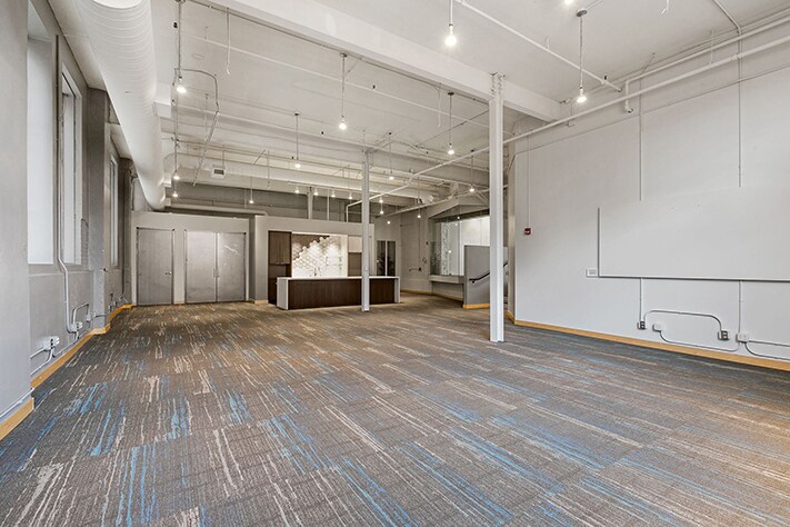More Photos Of 1112-1128 Harmon Pl, Minneapolis Office For Sale