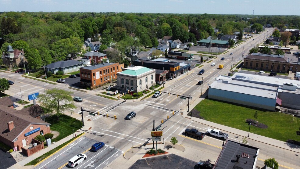 More Photos Of 311 Broadway St, South Haven Freestanding For Sale