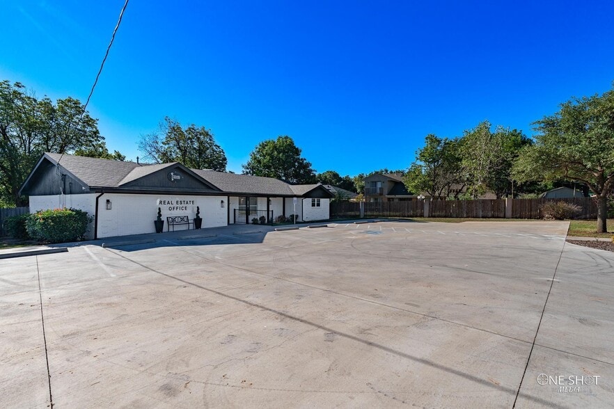 More Photos Of 5919 Buffalo Gap Rd, Abilene Medical For Sale