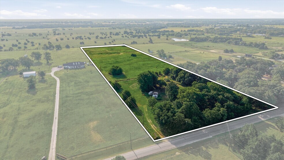 More Photos Of 1614 W Line Rd, Whitesboro Land For Sale