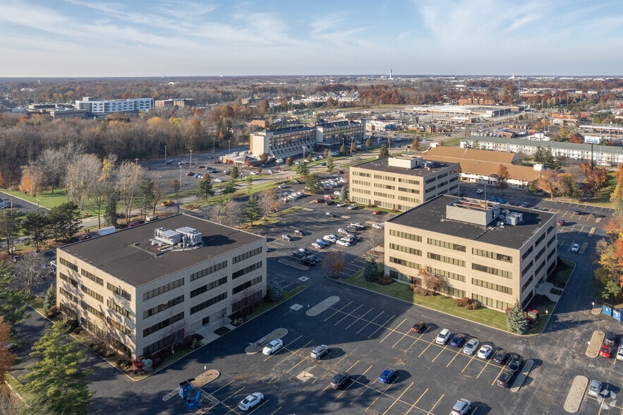 7271 Engle Rd, Middleburg Heights, OH 44130 Office For Lease